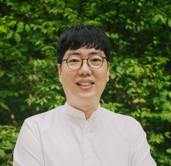 Dr. Intae Jeong